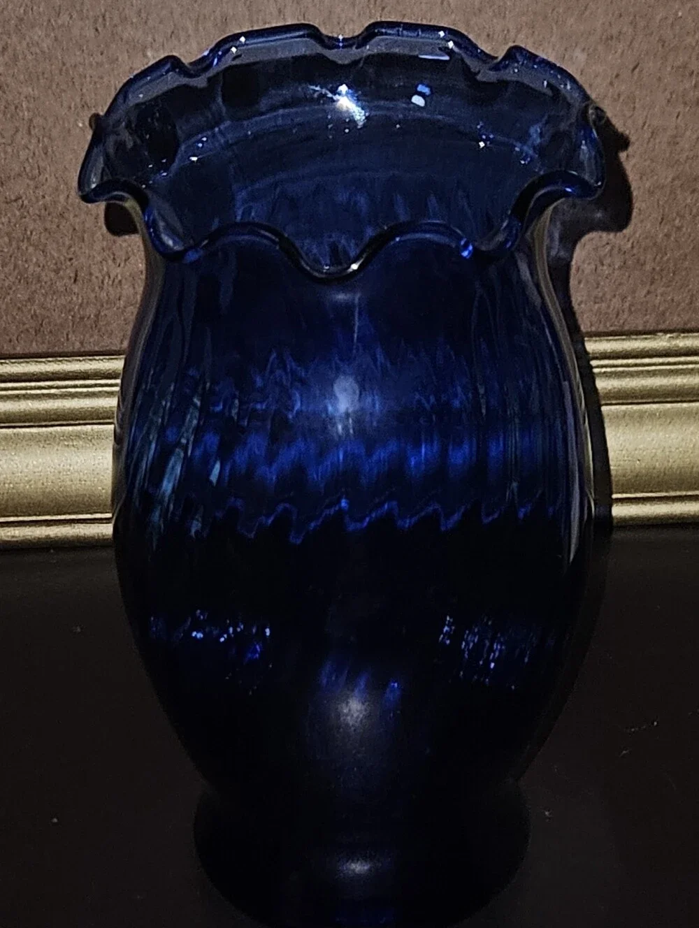 Vintage Anchor Hocking Cobalt Blue Swirl Glass Vase Ruffled/Scalloped Edge